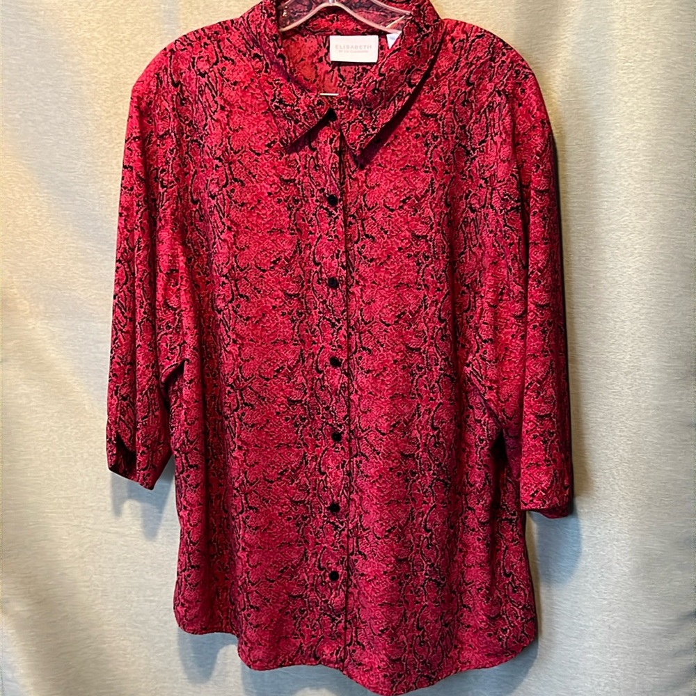Elisabeth by Liz Claiborne. Blouse